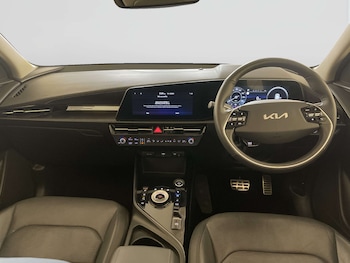 Used Kia Niro 2023 for sale - 78150134: Photo