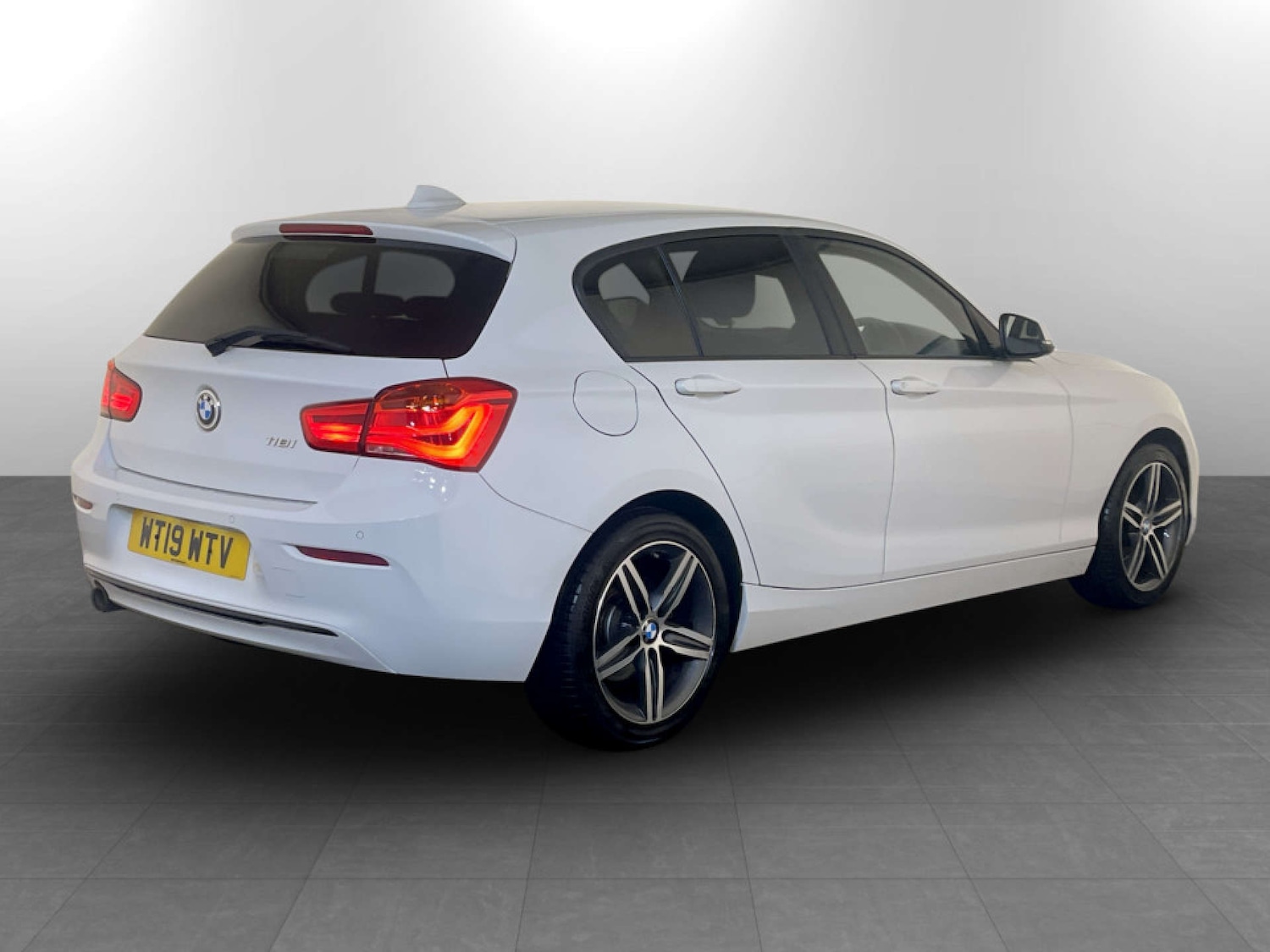 Used BMW 1 Series 2019 for sale - 77185376: Photo 10