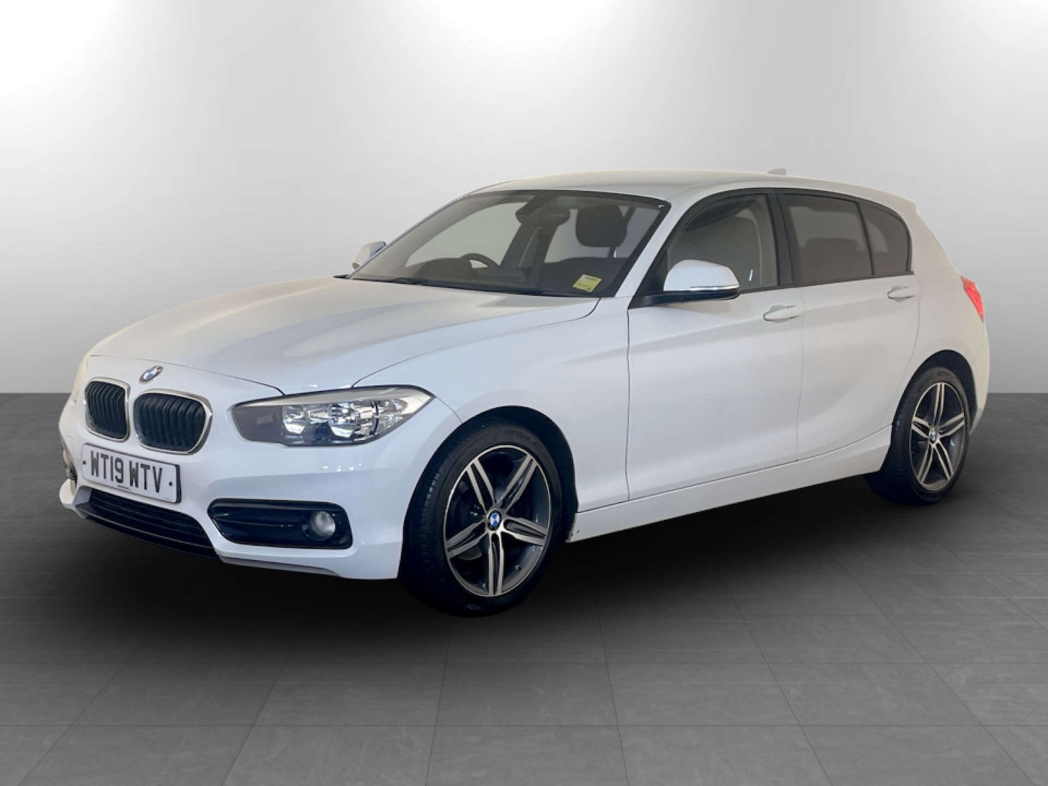 Used BMW 1 Series 2019 for sale - 77185376: Photo 6