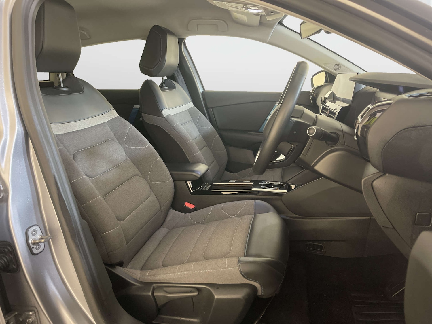 Used Citroen C4 2022 for sale - 77988240: Photo 13