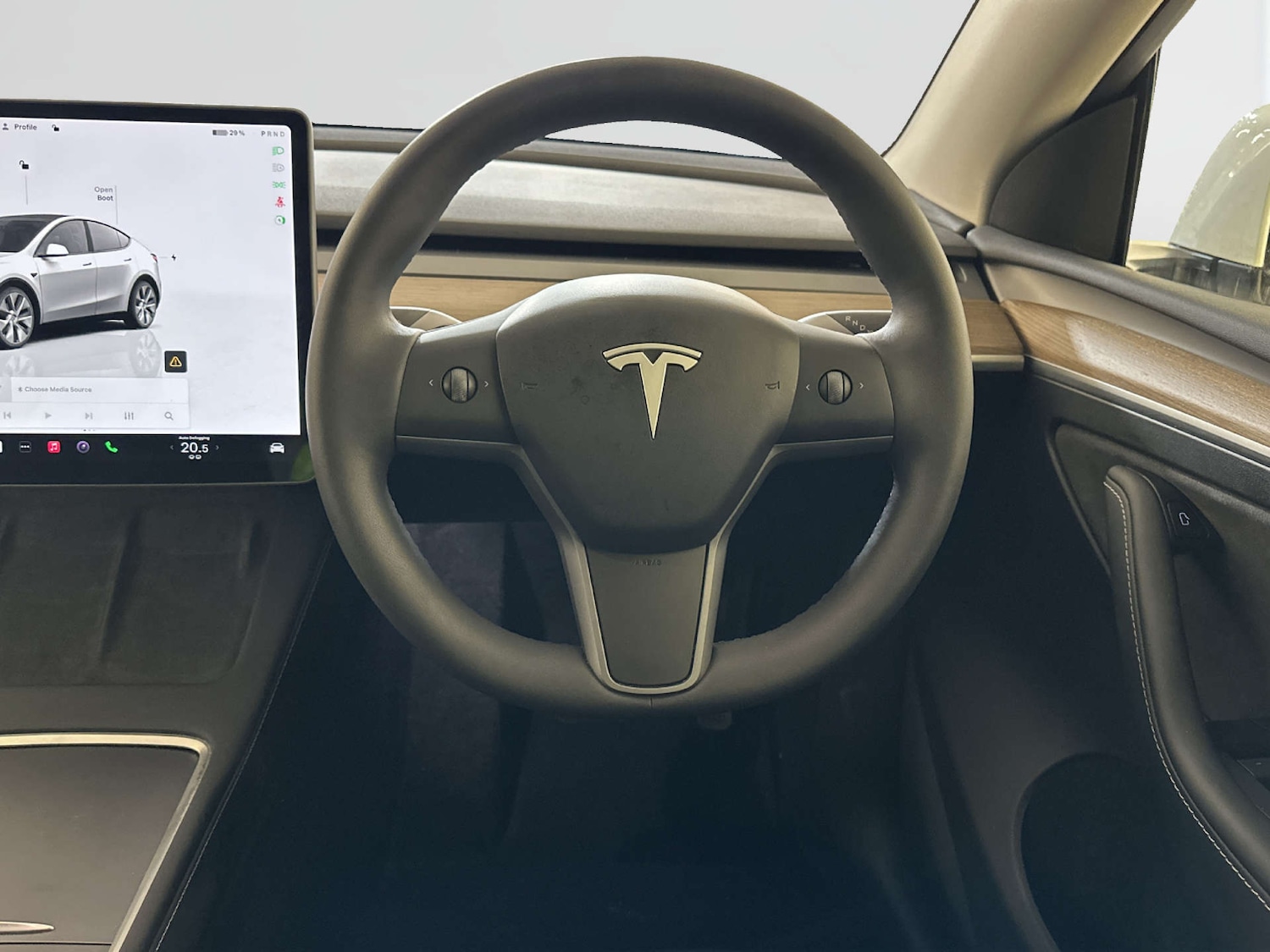 Used Tesla Model Y 2024 for sale - 77903056: Photo 16