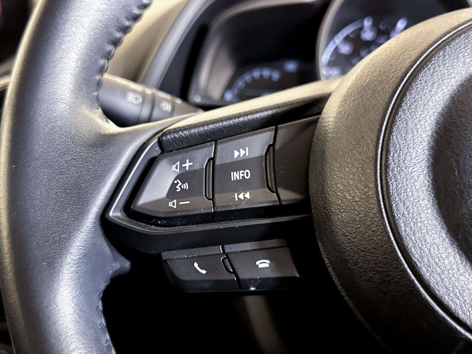 Used Mazda Mazda2 2022 for sale - 77259084: Photo 17