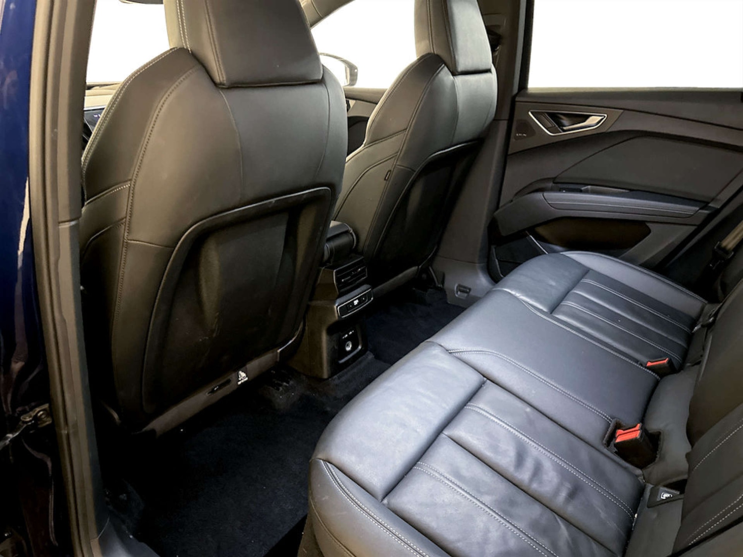 Used Audi Q4 e-tron 2021 for sale - 77437420: Photo 13