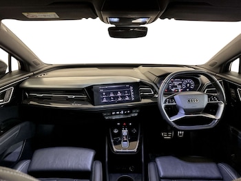 Used Audi Q4 e-tron 2021 for sale - 77437420: Photo