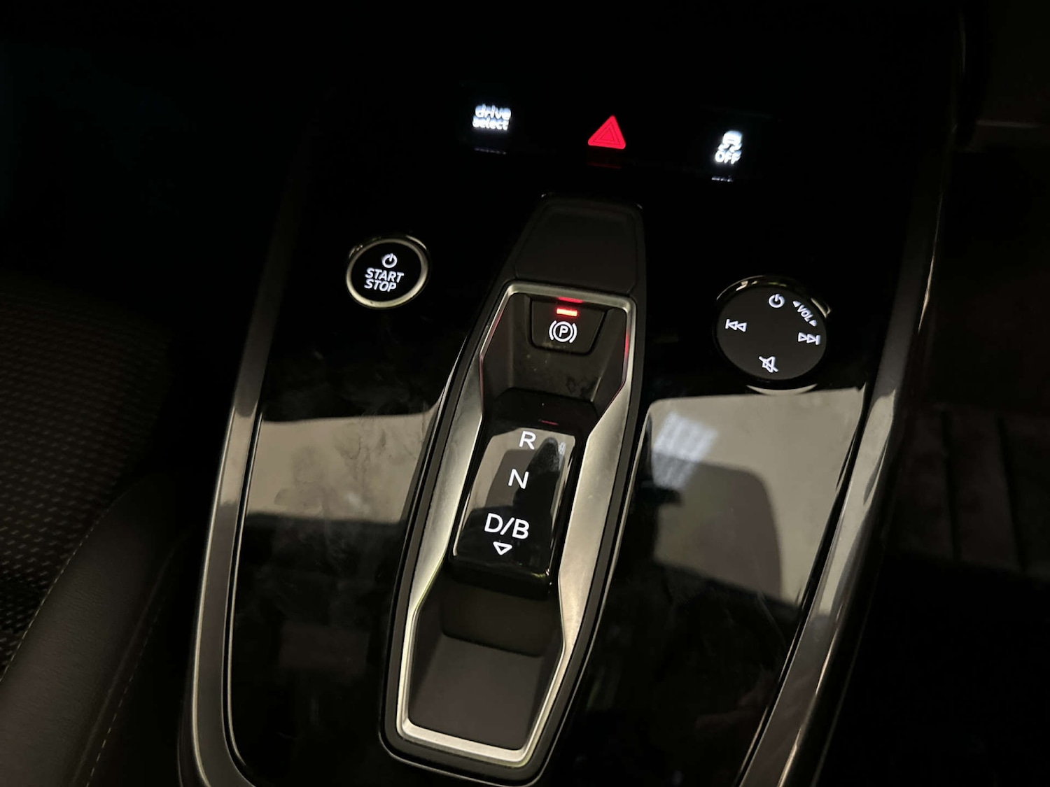 Used Audi Q4 e-tron 2022 for sale - 78068275: Photo 25