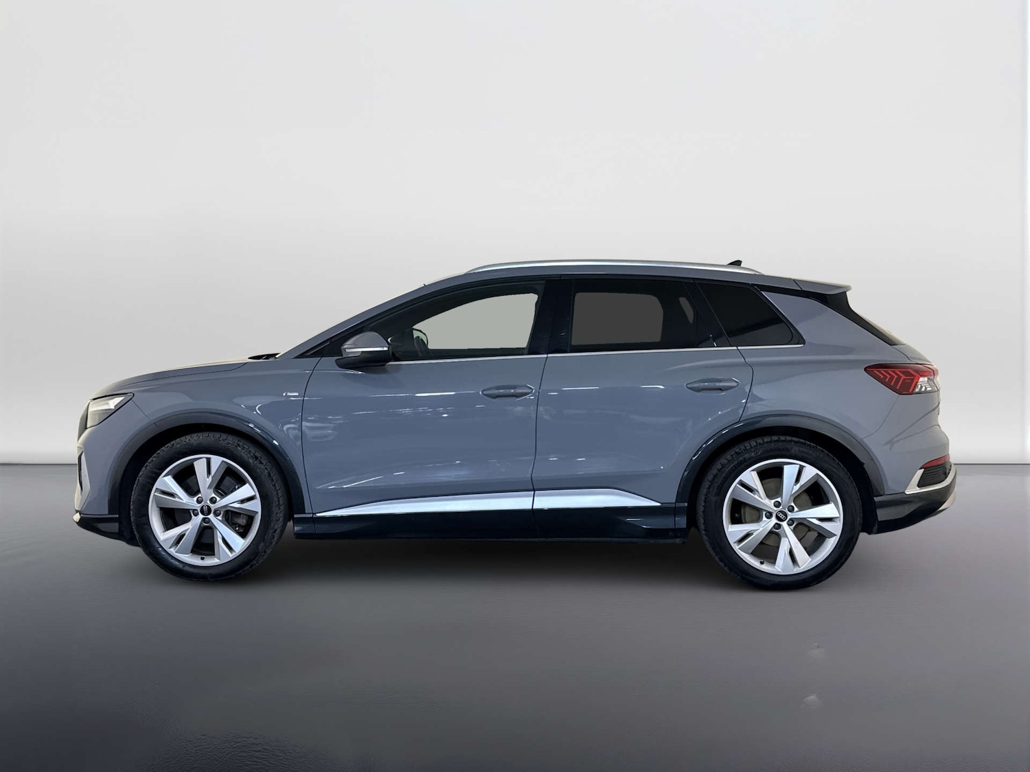 Used Audi Q4 e-tron 2022 for sale - 78068275: Photo 7