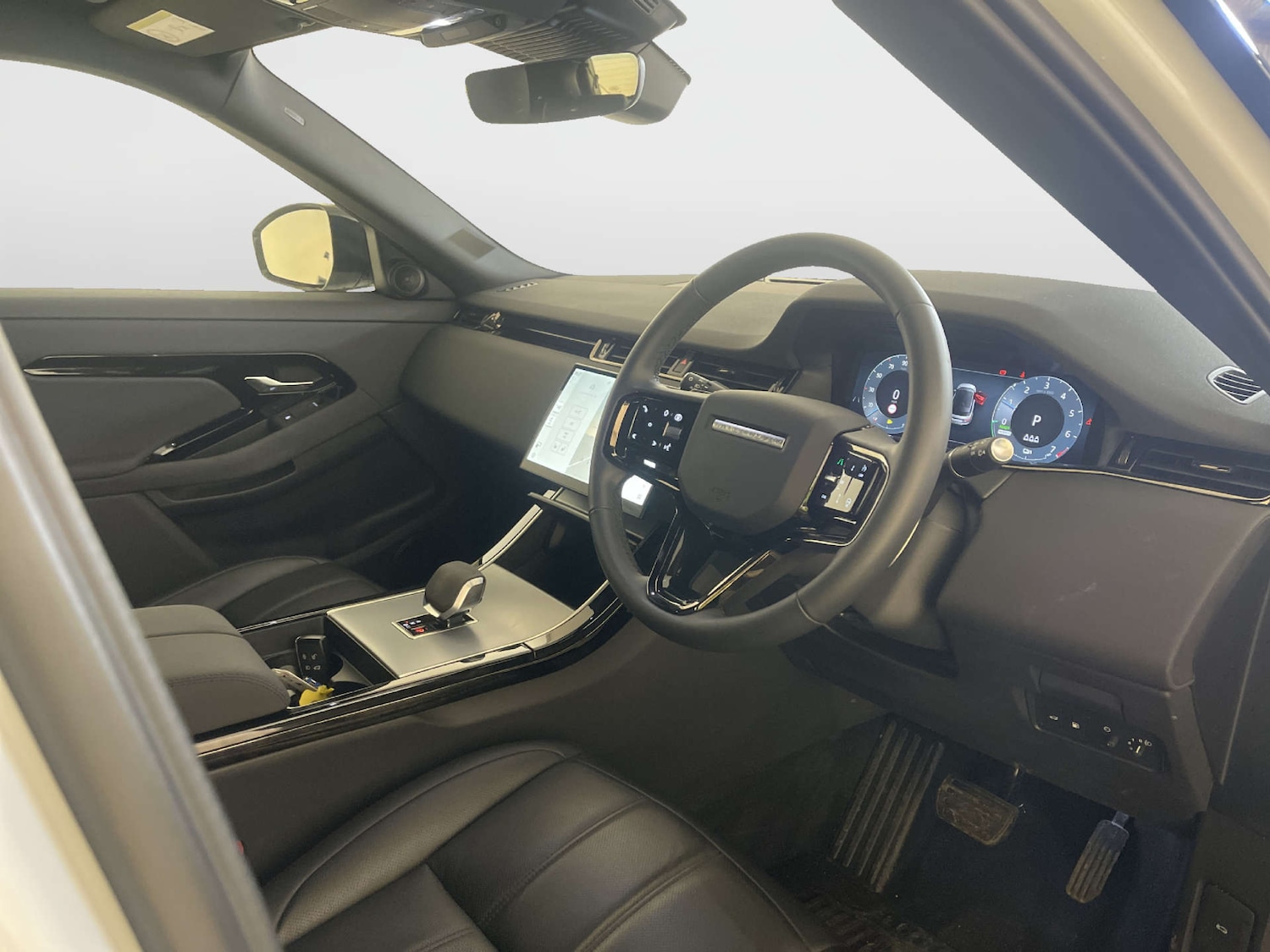 Used Land Rover Range Rover Evoque 2024 for sale - 77963181: Photo 15