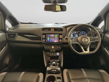 Used Nissan Leaf 2022 for sale - 78317439: Photo