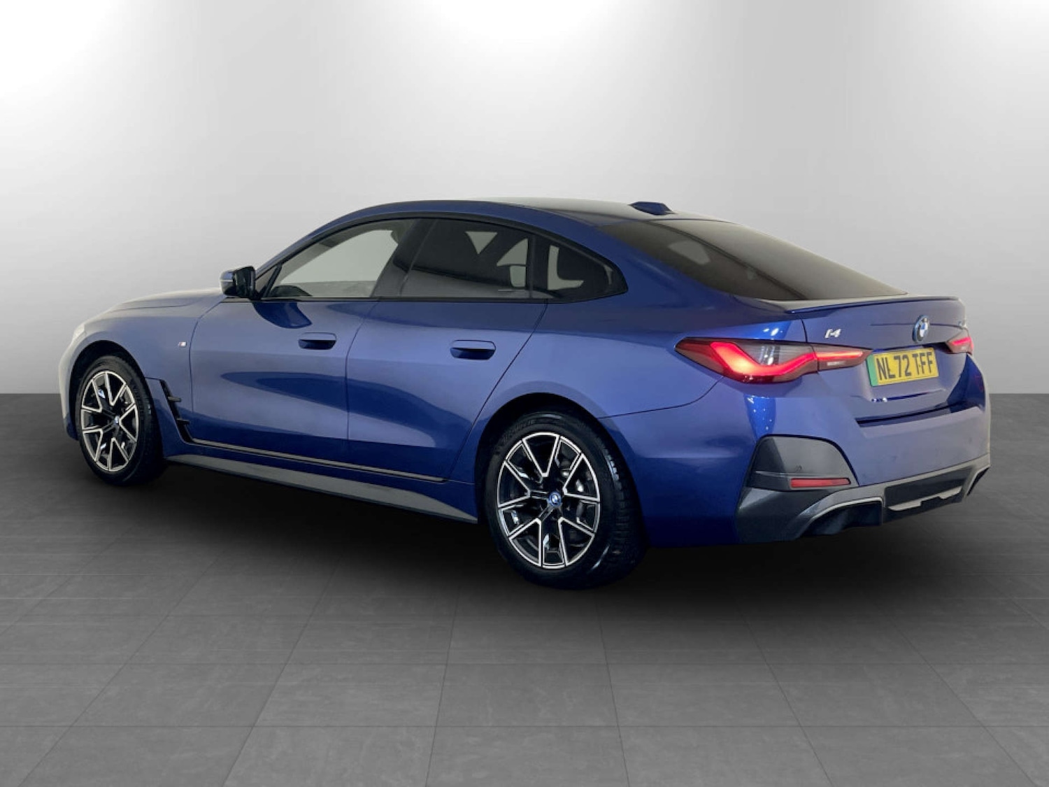 Used BMW i4 2022 for sale - 77639584: Photo 8