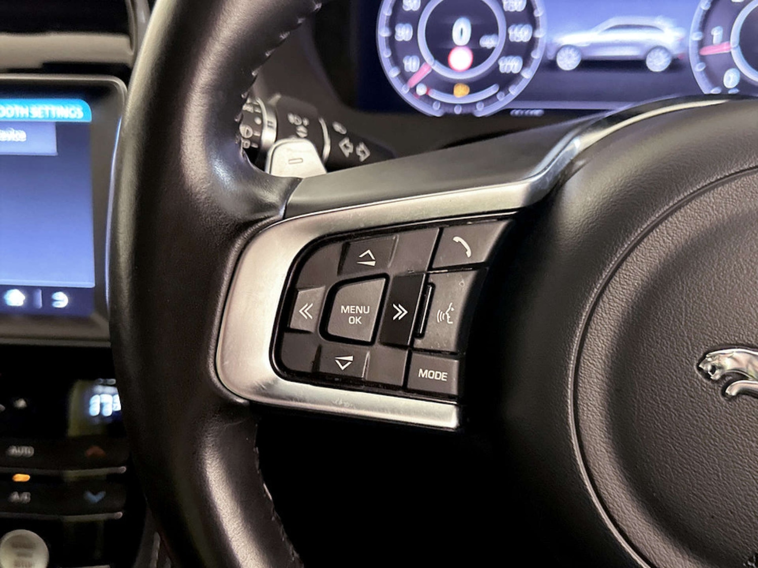 Used Jaguar F-Pace 2020 for sale - 77185460: Photo 17