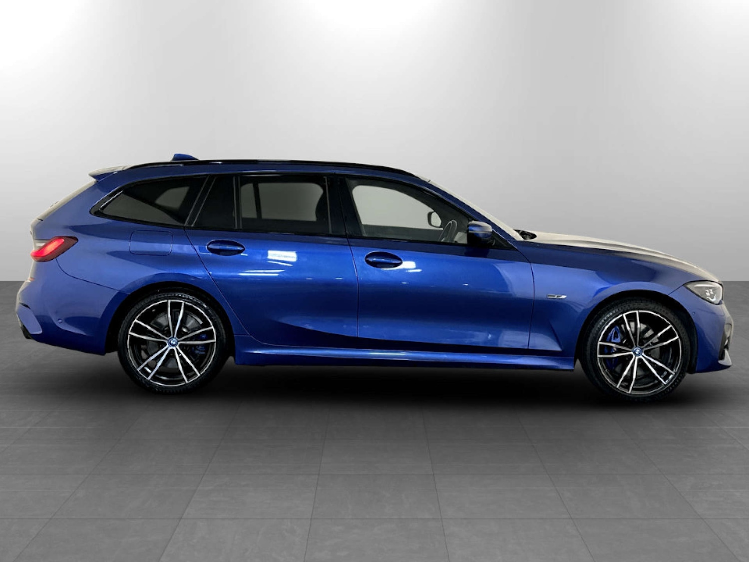 Used BMW 3 Series 2021 for sale - 77185410: Photo 11