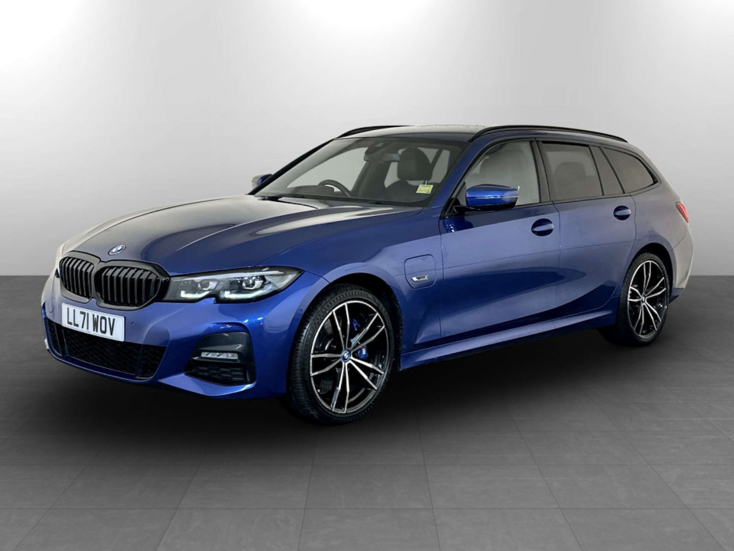 Used BMW 3 Series 2021 for sale - 77185410: Photo 6