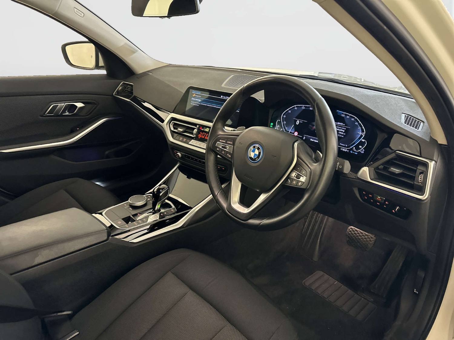 Used BMW 3 Series 2022 for sale - 78094495: Photo 15