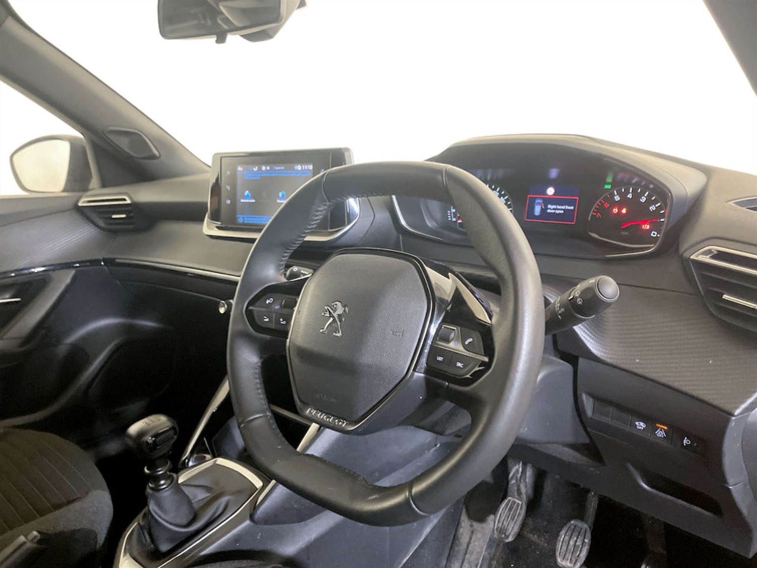 Used Peugeot 2008 2023 for sale - 77185403: Photo 17
