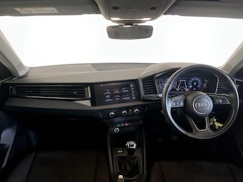 Used Audi A1 2019 for sale - 76332438: Photo