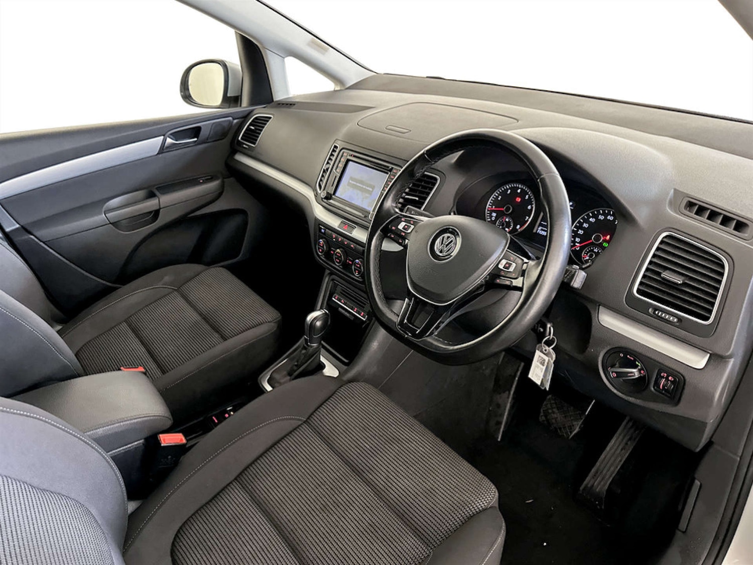 Used Volkswagen Sharan 2022 for sale - 77617131: Photo 16