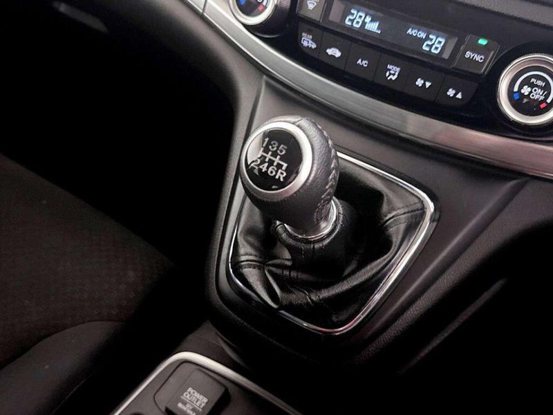 Used Honda CR-V 2018 for sale - 76826087: Photo 26