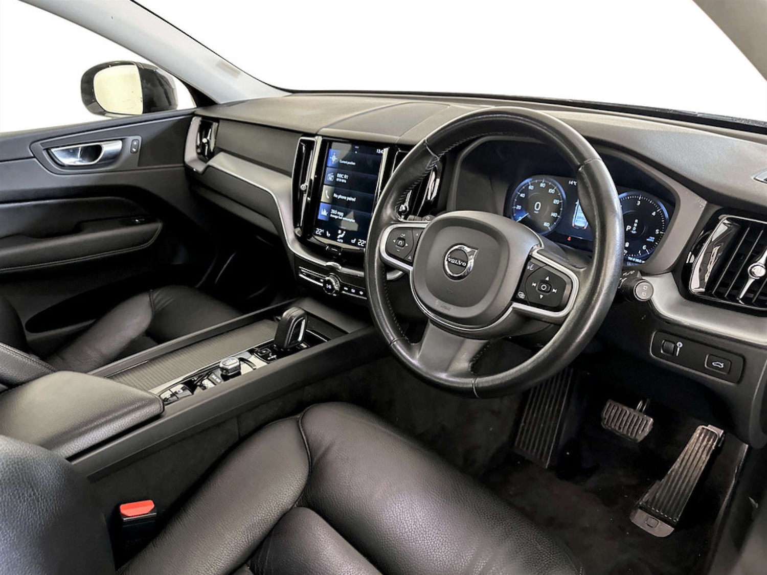 Used Volvo XC60 2020 for sale - 77700911: Photo 15