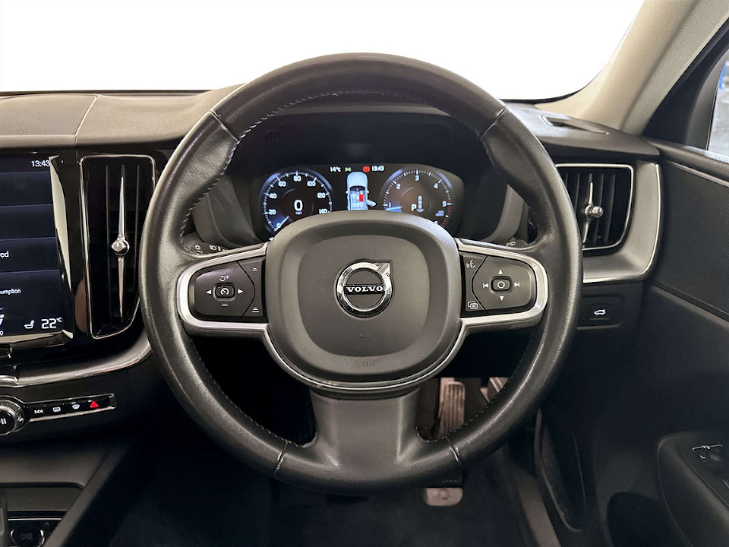 Used Volvo XC60 2020 for sale - 77700911: Photo 16