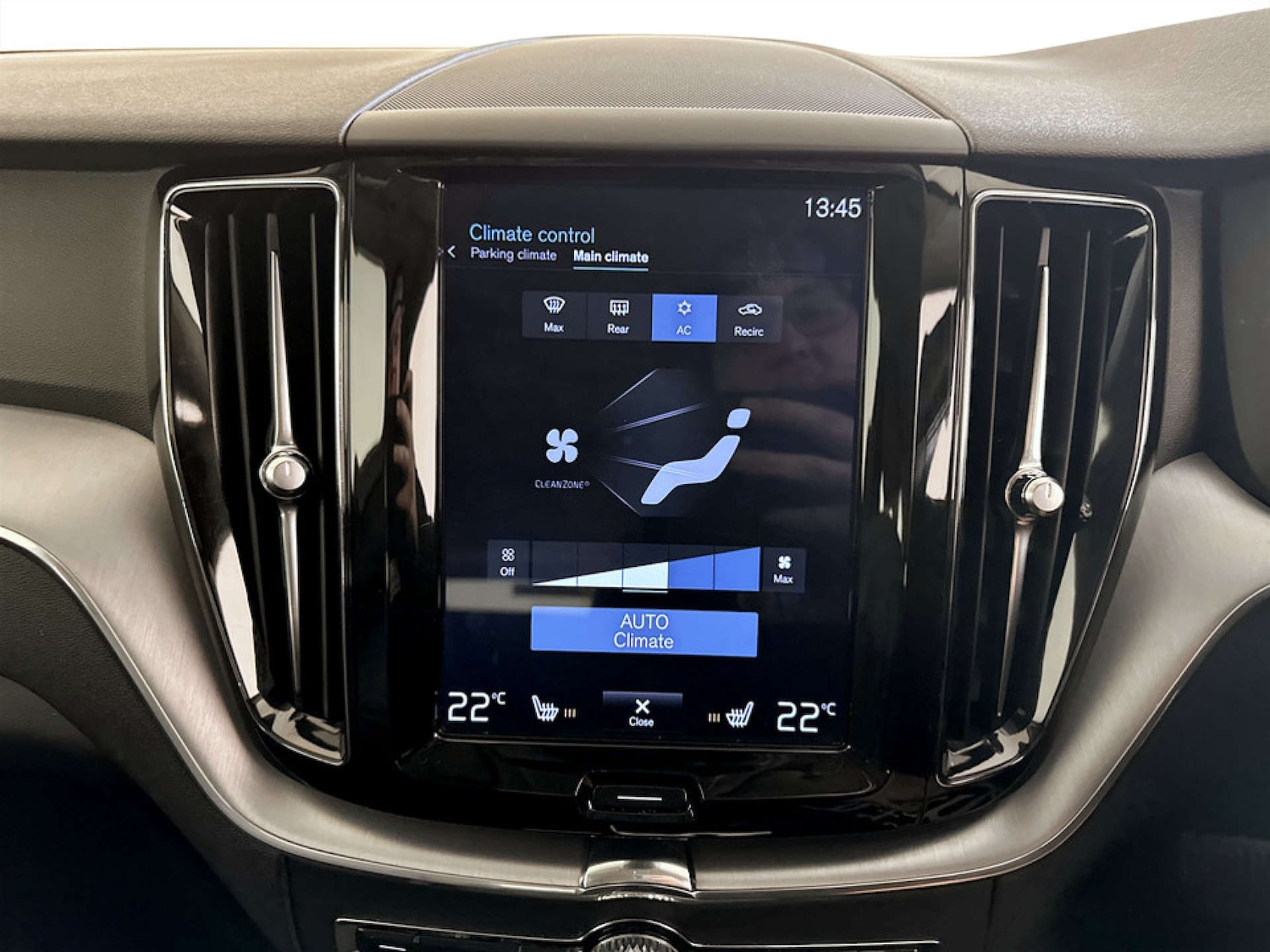 Used Volvo XC60 2020 for sale - 77700911: Photo 21