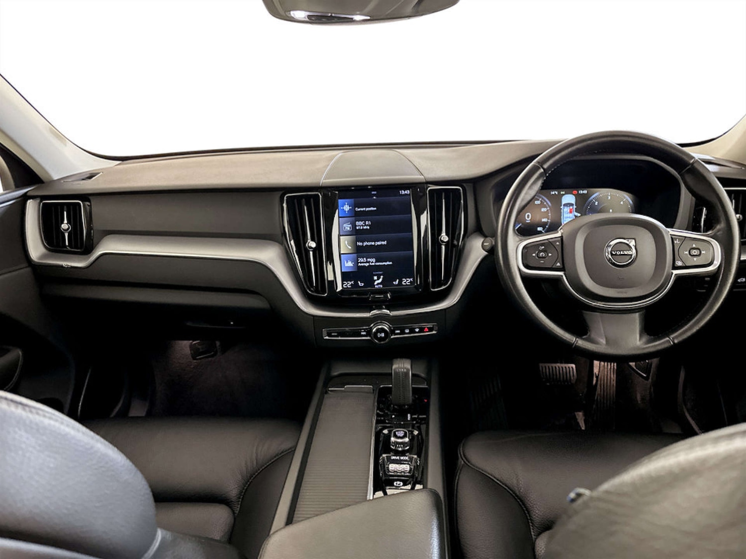 Used Volvo XC60 2020 for sale - 77700911: Photo 3