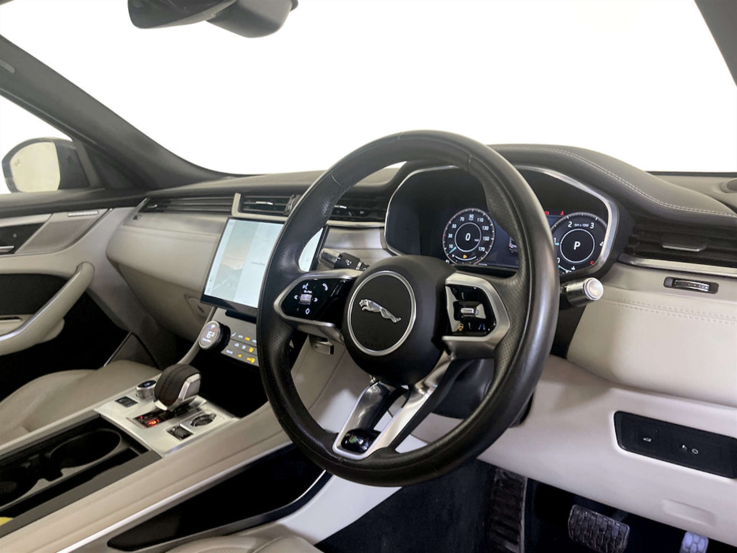 Used Jaguar F-Pace 2021 for sale - 77803628: Photo 15