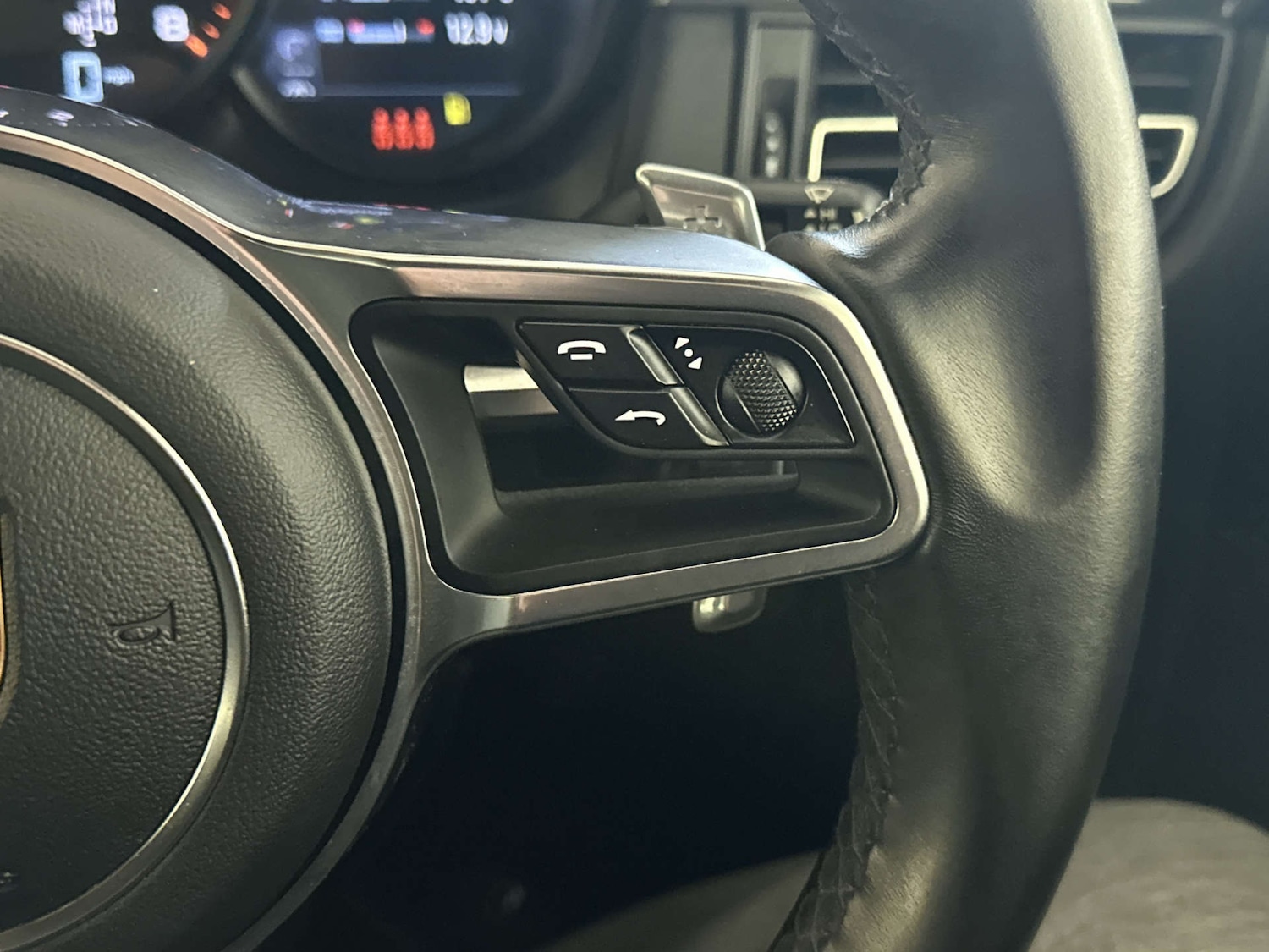 Used Porsche Macan 2019 for sale - 78094498: Photo 19