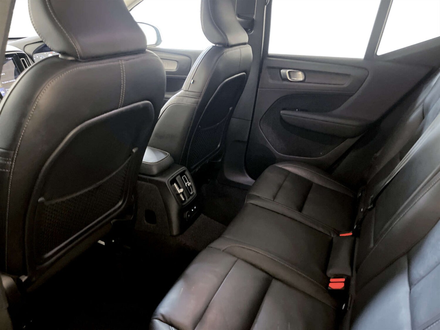 Used Volvo XC40 2021 for sale - 77490234: Photo 14