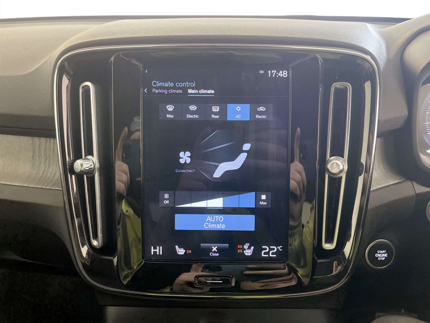 Used Volvo XC40 2021 for sale - 77490234: Photo 24