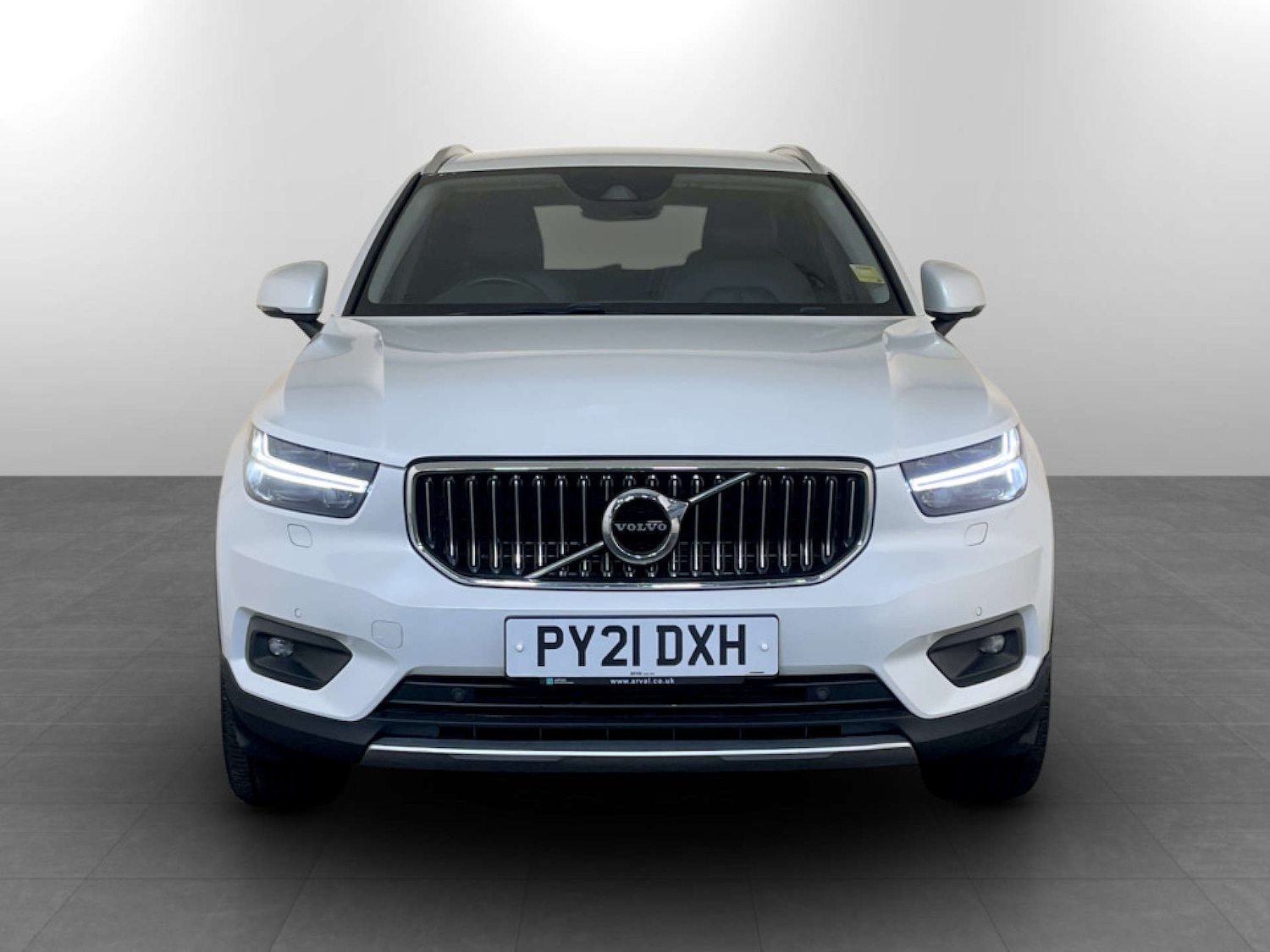 Used Volvo XC40 2021 for sale - 77490234: Photo 5