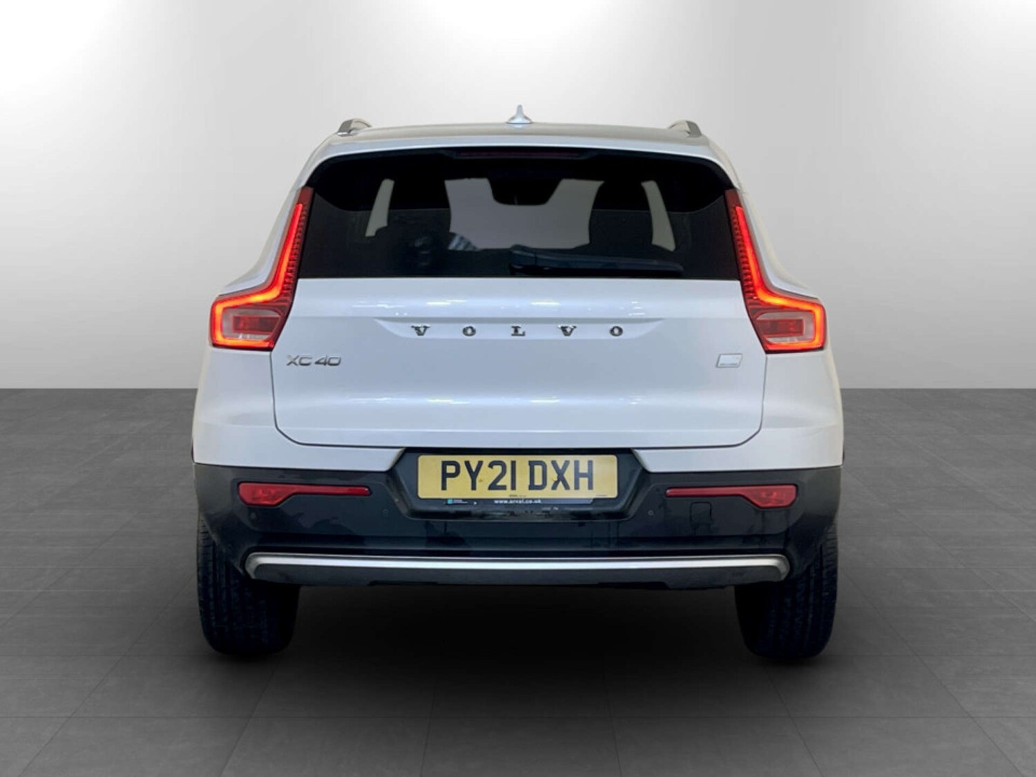 Used Volvo XC40 2021 for sale - 77490234: Photo 9