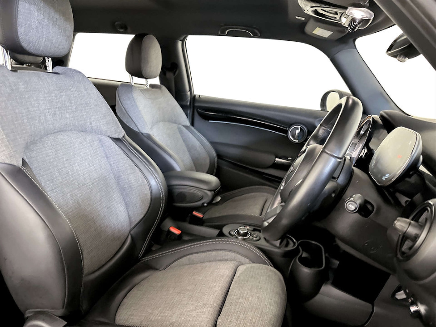 Used MINI Electric Hatch 2022 for sale - 77185471: Photo 13