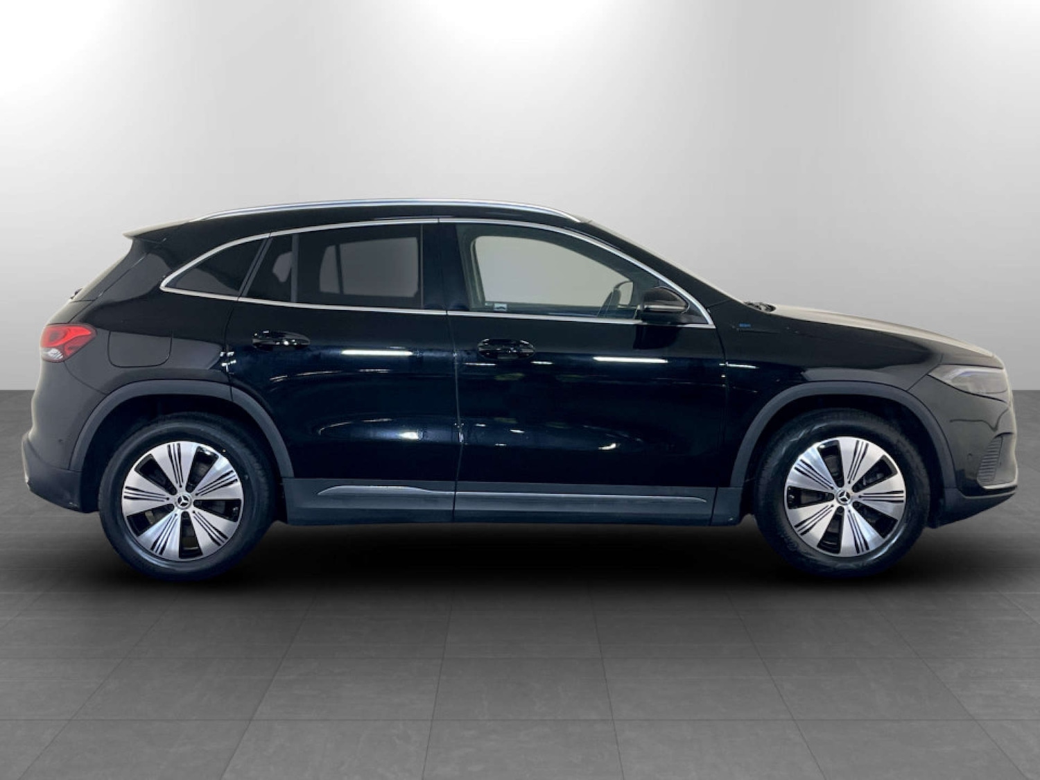 Used Mercedes-Benz EQA 2023 for sale - 77185404: Photo 11