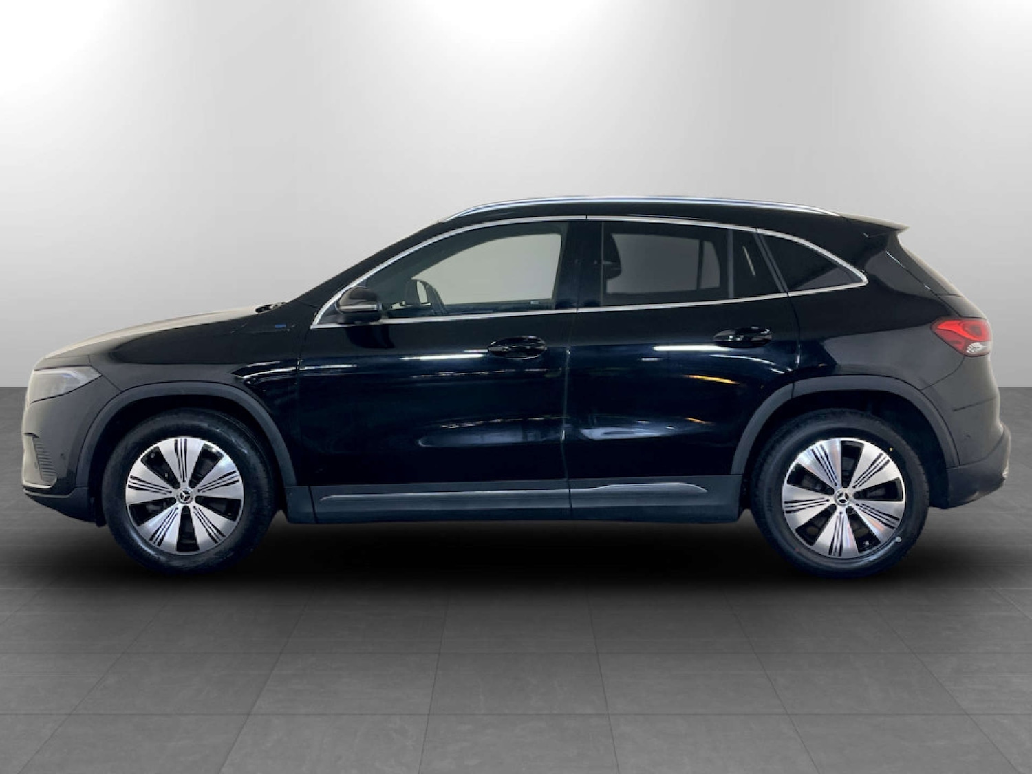 Used Mercedes-Benz EQA 2023 for sale - 77185404: Photo 7