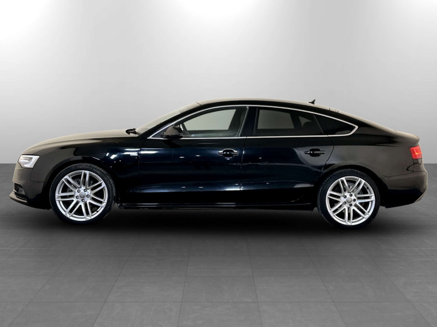 Used Audi A5 2016 for sale - 77422783: Photo 7