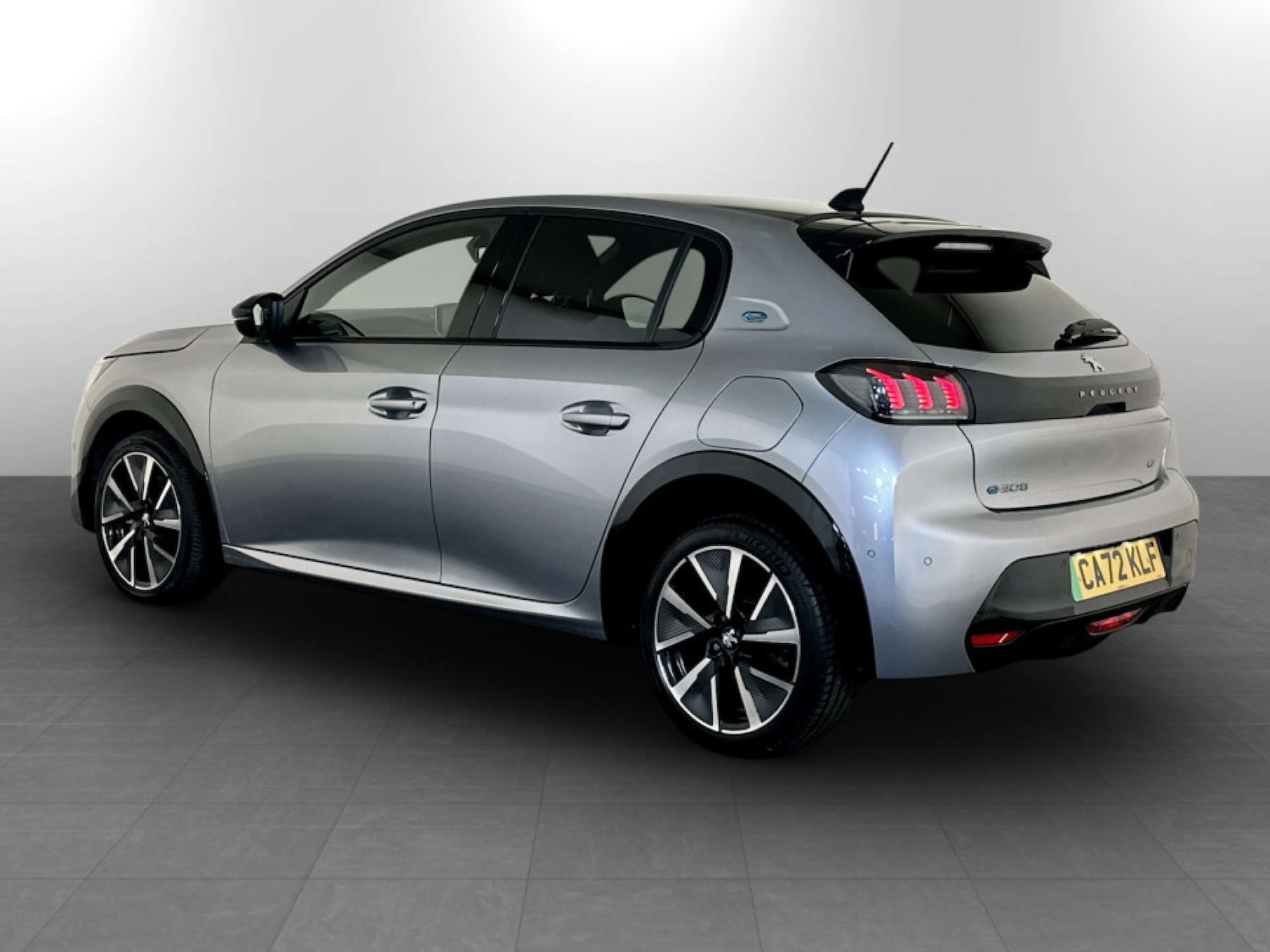 Used Peugeot 208 2022 for sale - 77762353: Photo 8