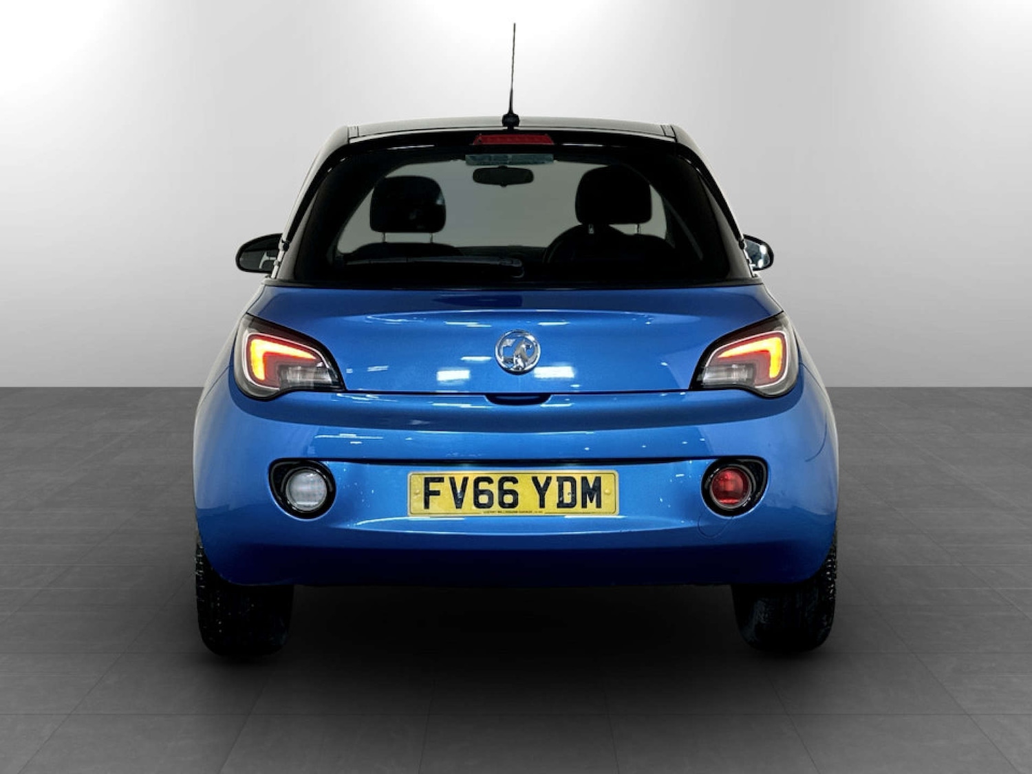 Used Vauxhall ADAM 2017 for sale - 77762296: Photo 9