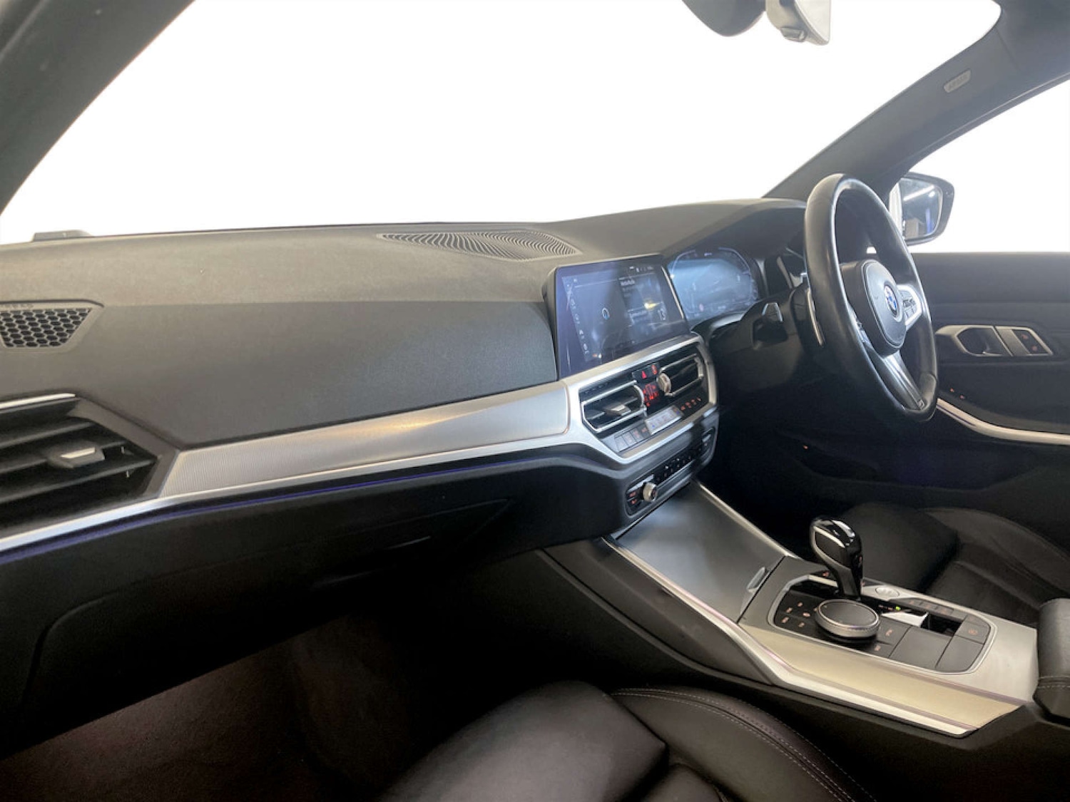 Used BMW 3 Series 2021 for sale - 77207661: Photo 12