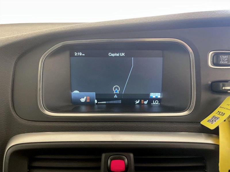 Used Volvo V40 2016 for sale - 76494707: Photo 21