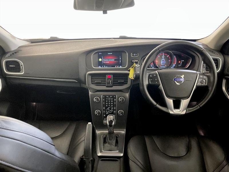 Used Volvo V40 2016 for sale - 76494707: Photo 3