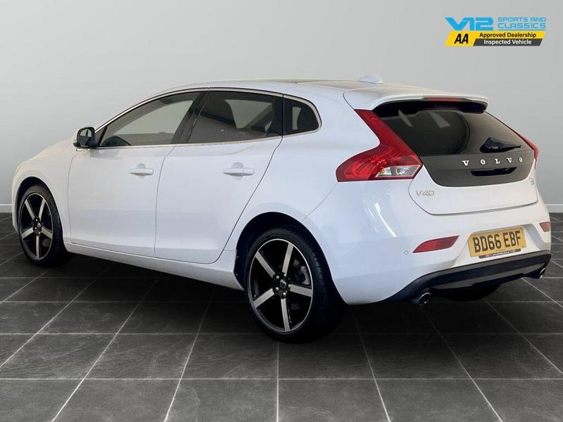 Used Volvo V40 2016 for sale - 76494707: Photo 8