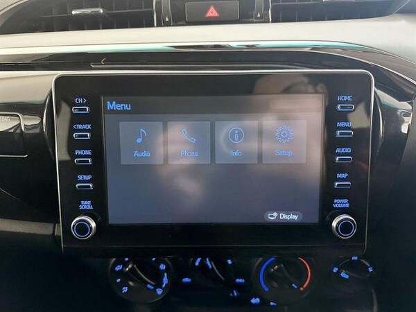 Used Toyota Hilux 2021 for sale - 76209419: Photo 21