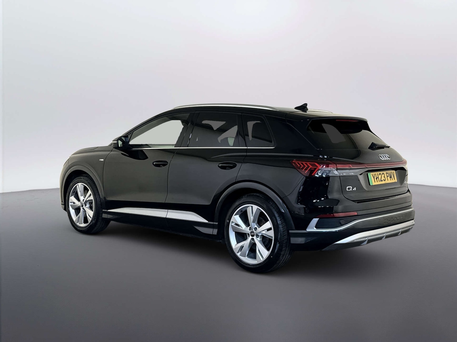 Used Audi Q4 e-tron 2023 for sale - 78209718: Photo 8