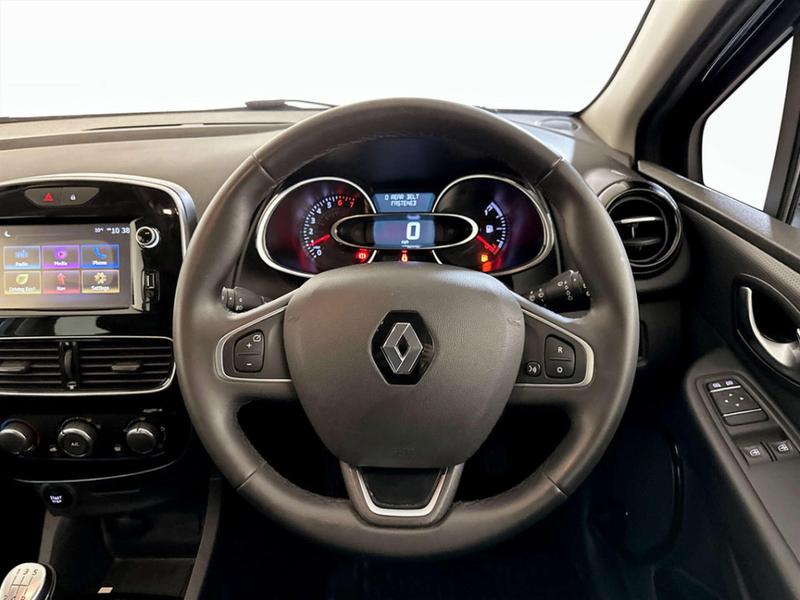 Used Renault Clio 2018 for sale - 76960946: Photo 16