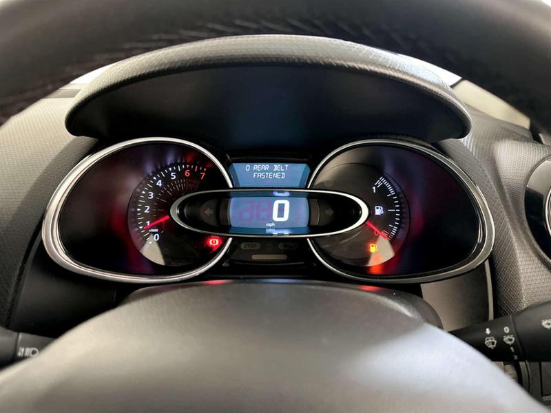 Used Renault Clio 2018 for sale - 76960946: Photo 18