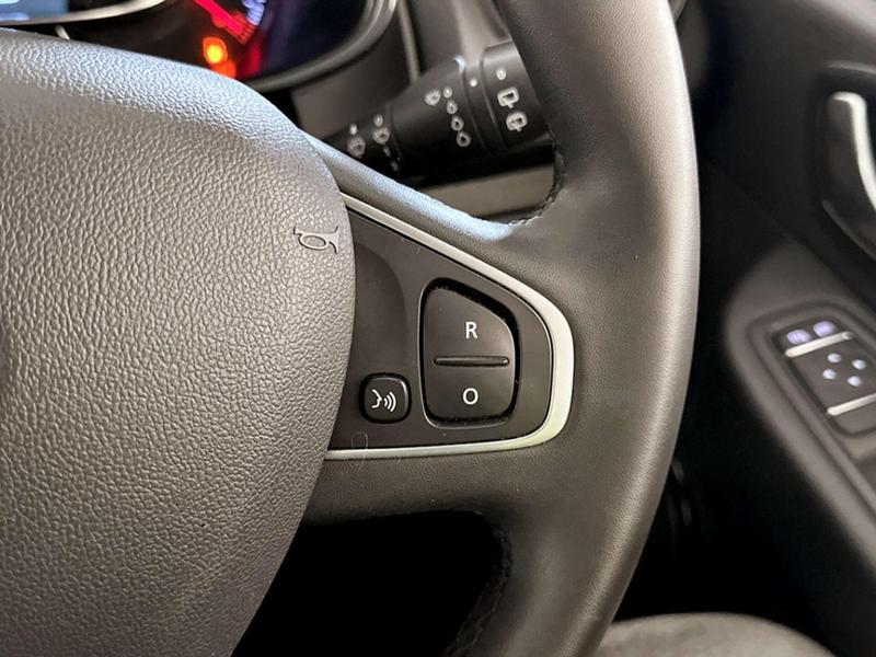 Used Renault Clio 2018 for sale - 76960946: Photo 19