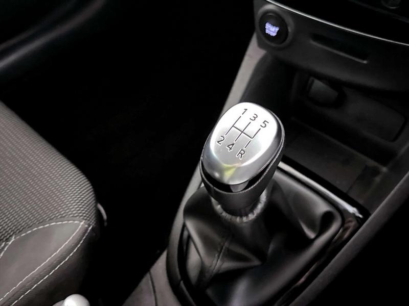 Used Renault Clio 2018 for sale - 76960946: Photo 24