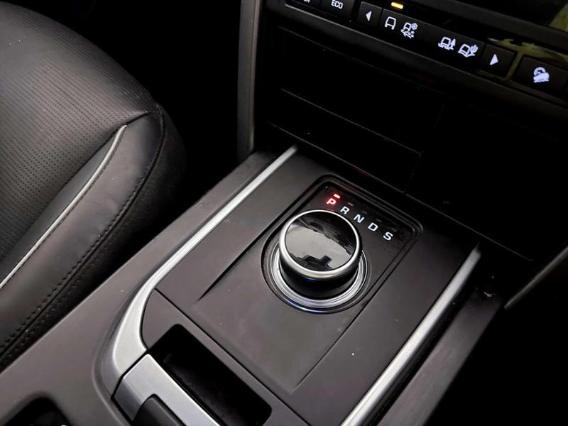 Used Land Rover Discovery Sport 2017 for sale - 76918365: Photo 27