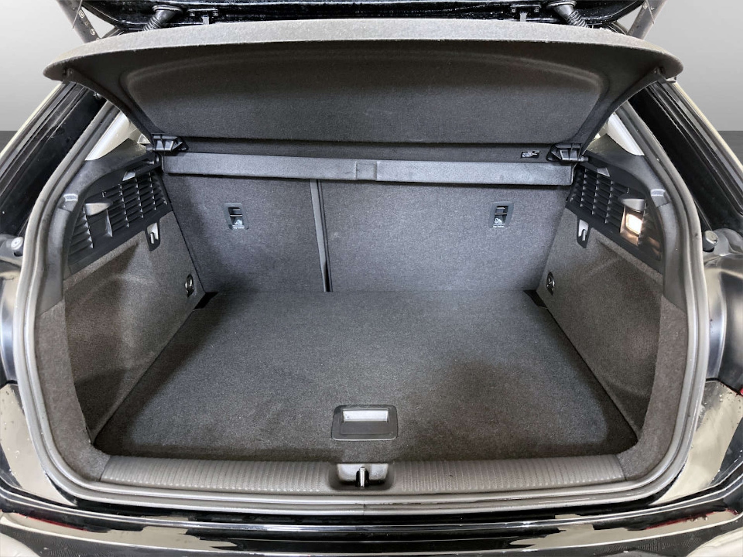 Used Audi Q2 2023 for sale - 77185431: Photo 15