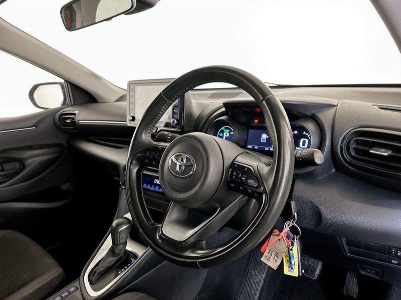 Used Toyota Yaris 2022 for sale - 76641004: Photo 15